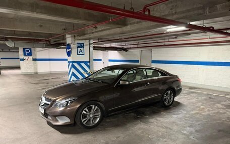 Mercedes-Benz E-Класс, 2013 год, 2 100 000 рублей, 18 фотография