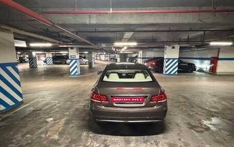 Mercedes-Benz E-Класс, 2013 год, 2 100 000 рублей, 12 фотография