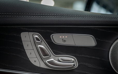 Mercedes-Benz E-Класс, 2021 год, 6 000 000 рублей, 28 фотография