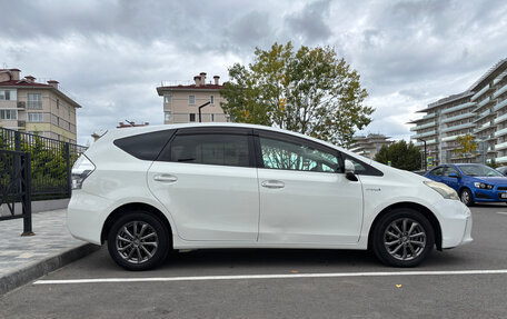 Toyota Prius Alpha I (ZVW40/41), 2011 год, 1 000 000 рублей, 1 фотография