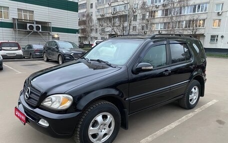 Mercedes-Benz M-Класс, 2004 год, 1 050 000 рублей, 1 фотография