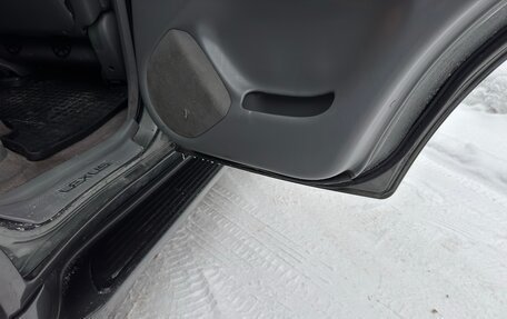 Lexus LX II, 2002 год, 1 390 000 рублей, 9 фотография