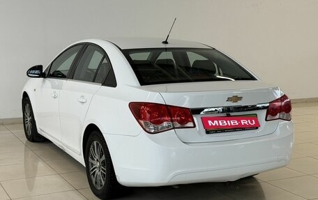 Chevrolet Cruze II, 2011 год, 690 000 рублей, 6 фотография