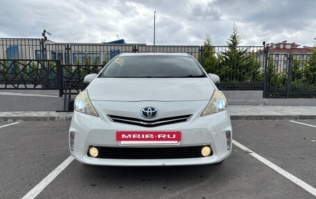Toyota Prius Alpha I (ZVW40/41), 2011 год, 1 000 000 рублей, 9 фотография