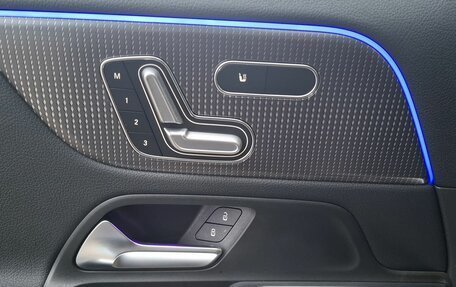 Mercedes-Benz GLA, 2021 год, 3 890 000 рублей, 12 фотография