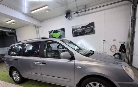 KIA Carnival III, 2009 год, 1 390 000 рублей, 1 фотография