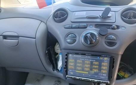 Toyota Platz, 2000 год, 550 000 рублей, 1 фотография