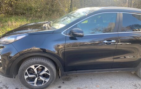 KIA Sportage IV рестайлинг, 2019 год, 2 400 000 рублей, 4 фотография