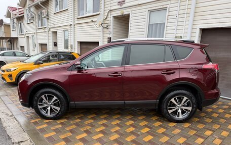 Toyota RAV4, 2018 год, 2 250 000 рублей, 8 фотография