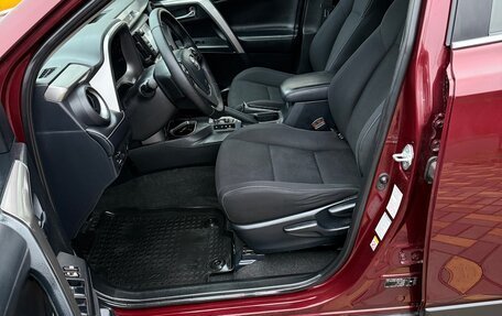 Toyota RAV4, 2018 год, 2 250 000 рублей, 22 фотография