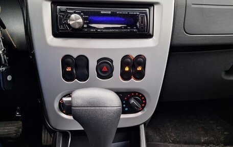 Renault Sandero I, 2014 год, 750 000 рублей, 5 фотография