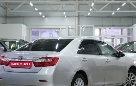 Toyota Camry, 2012 год, 1 559 000 рублей, 6 фотография