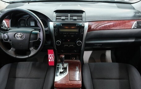 Toyota Camry, 2012 год, 1 559 000 рублей, 13 фотография