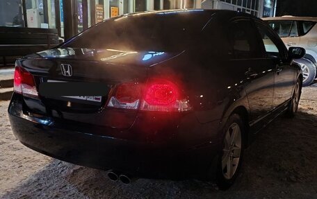 Honda Civic VIII, 2010 год, 900 000 рублей, 2 фотография