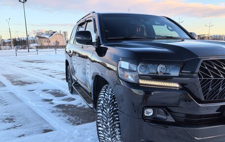 Toyota Land Cruiser 200, 2018 год, 9 000 000 рублей, 6 фотография