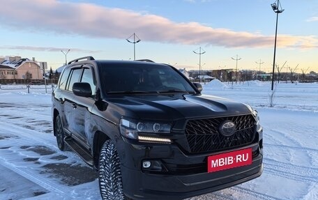 Toyota Land Cruiser 200, 2018 год, 9 000 000 рублей, 5 фотография
