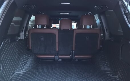 Toyota Land Cruiser 200, 2018 год, 9 000 000 рублей, 21 фотография