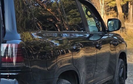 Toyota Land Cruiser 200, 2018 год, 9 000 000 рублей, 32 фотография