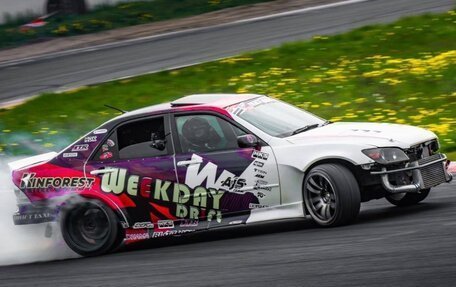 Toyota Altezza, 1999 год, 1 750 000 рублей, 1 фотография