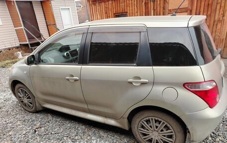 Toyota Ist II, 2005 год, 595 000 рублей, 3 фотография