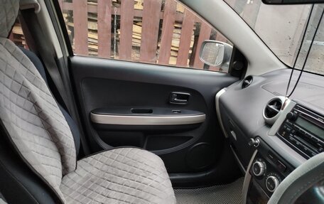 Toyota Ist II, 2005 год, 595 000 рублей, 5 фотография