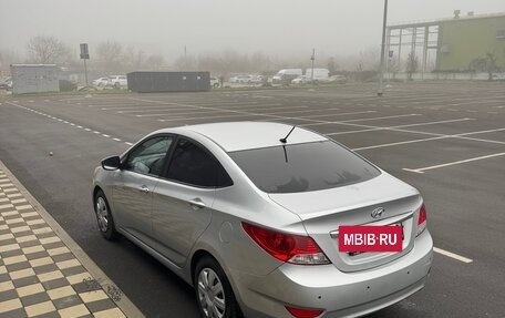 Hyundai Solaris II рестайлинг, 2013 год, 635 000 рублей, 8 фотография