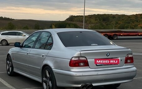 BMW 5 серия, 2001 год, 800 000 рублей, 10 фотография