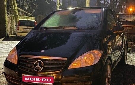 Mercedes-Benz A-Класс, 2012 год, 630 000 рублей, 7 фотография