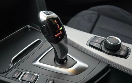 BMW 3 серия, 2017 год, 3 100 000 рублей, 13 фотография