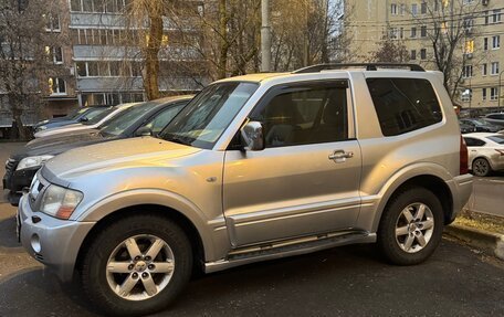 Mitsubishi Pajero III рестайлинг, 2005 год, 1 350 000 рублей, 1 фотография