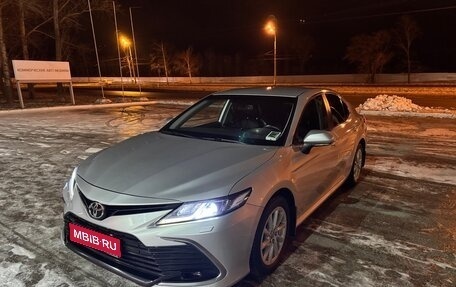 Toyota Camry, 2022 год, 3 400 000 рублей, 1 фотография