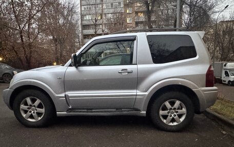 Mitsubishi Pajero III рестайлинг, 2005 год, 1 350 000 рублей, 2 фотография
