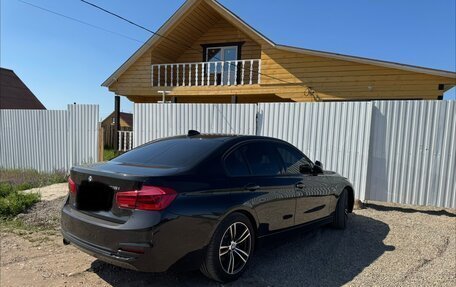 BMW 3 серия, 2016 год, 1 650 000 рублей, 14 фотография