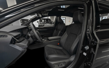 Toyota Camry, 2025 год, 4 650 000 рублей, 9 фотография