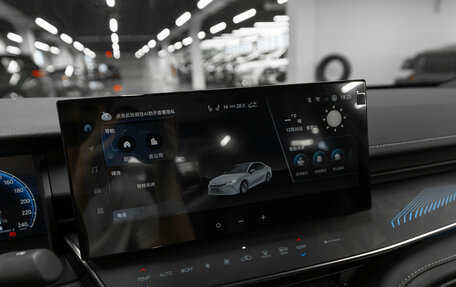 Toyota Camry, 2025 год, 4 650 000 рублей, 15 фотография