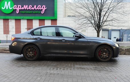 BMW 3 серия, 2017 год, 2 900 000 рублей, 3 фотография