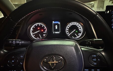 Toyota Camry, 2022 год, 3 400 000 рублей, 9 фотография