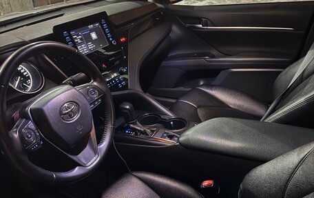 Toyota Camry, 2022 год, 3 400 000 рублей, 15 фотография