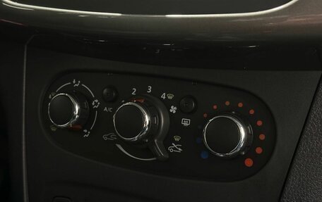 Renault Sandero II рестайлинг, 2019 год, 1 329 900 рублей, 8 фотография