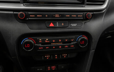 KIA cee'd III, 2018 год, 1 880 000 рублей, 23 фотография