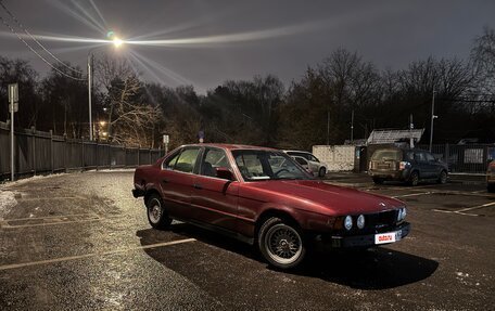 BMW 5 серия, 1990 год, 175 000 рублей, 2 фотография