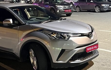 Toyota C-HR I рестайлинг, 2019 год, 1 760 000 рублей, 1 фотография