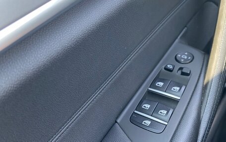 BMW 5 серия, 2019 год, 3 000 000 рублей, 12 фотография