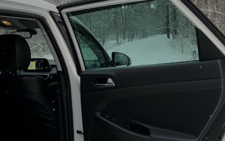 Hyundai Tucson III, 2019 год, 2 750 000 рублей, 22 фотография