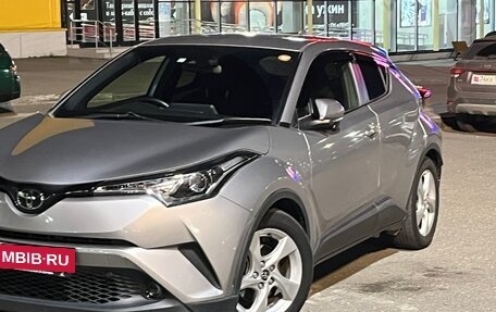 Toyota C-HR I рестайлинг, 2019 год, 1 760 000 рублей, 2 фотография