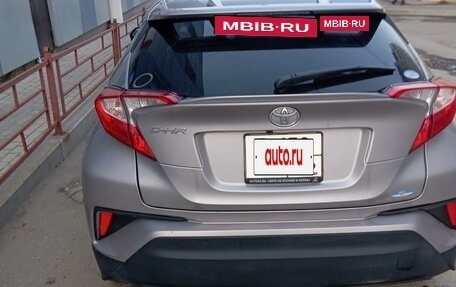 Toyota C-HR I рестайлинг, 2019 год, 1 760 000 рублей, 11 фотография