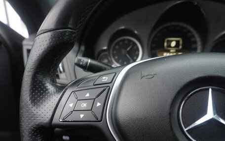 Mercedes-Benz E-Класс, 2012 год, 1 350 000 рублей, 11 фотография