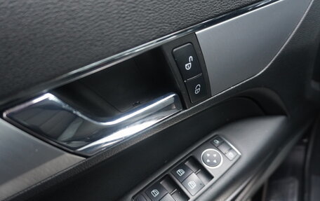 Mercedes-Benz E-Класс, 2012 год, 1 350 000 рублей, 13 фотография