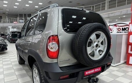Chevrolet Niva I рестайлинг, 2011 год, 645 000 рублей, 7 фотография