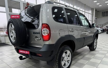 Chevrolet Niva I рестайлинг, 2011 год, 645 000 рублей, 9 фотография